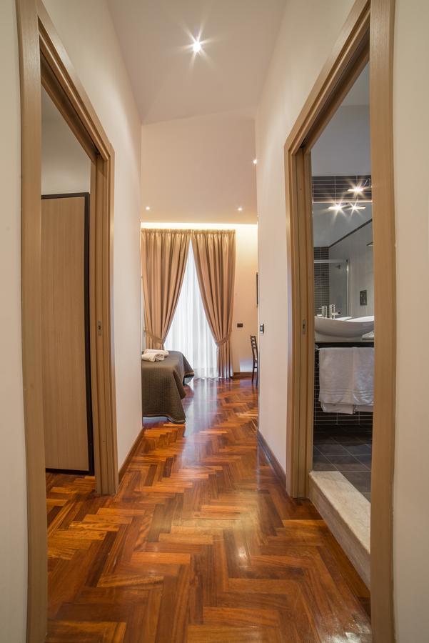 Studio (2 Adults)