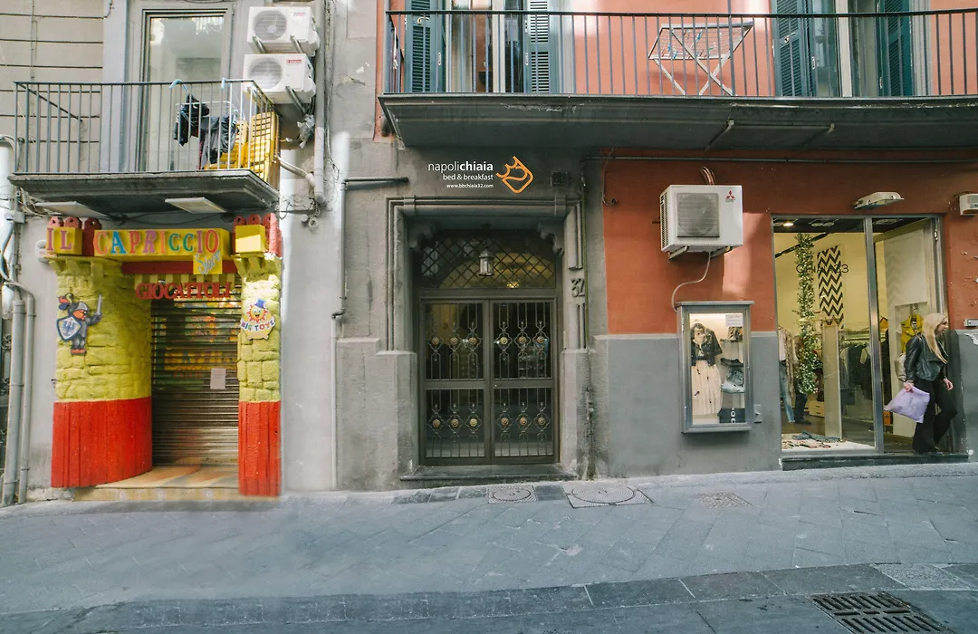 B&B Chiaia 32-1